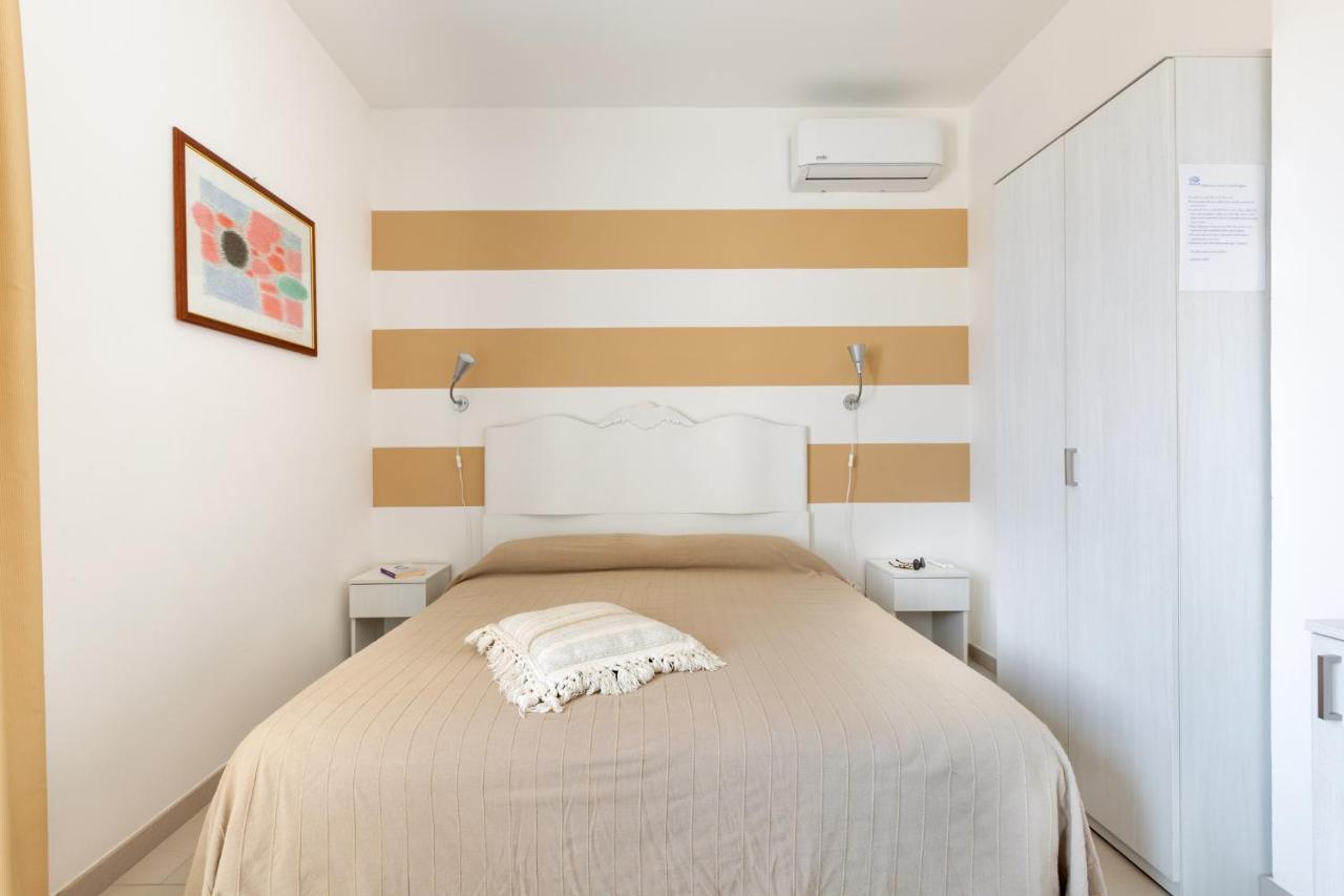 Excellent Rooms Gallipoli Exterior photo